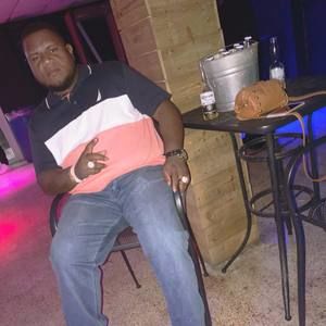 Meet your Posher, Pedro l.